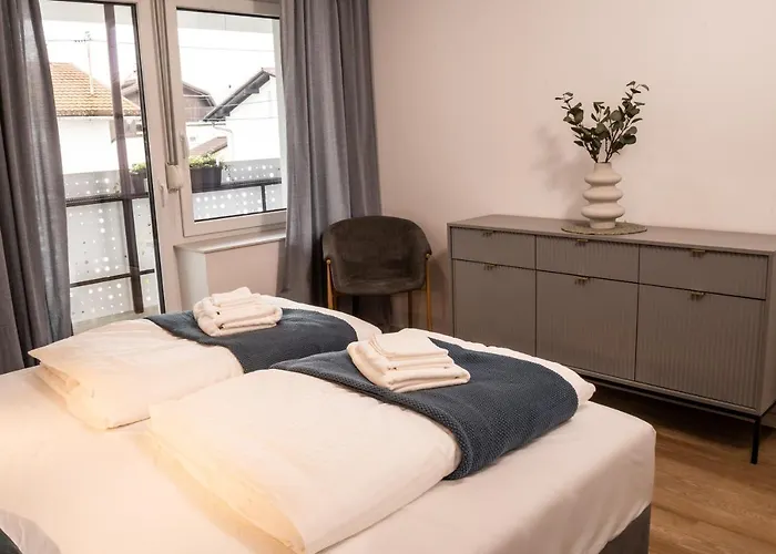 Ljubljana Urban Apartments - Quiet Stay & Free Parking